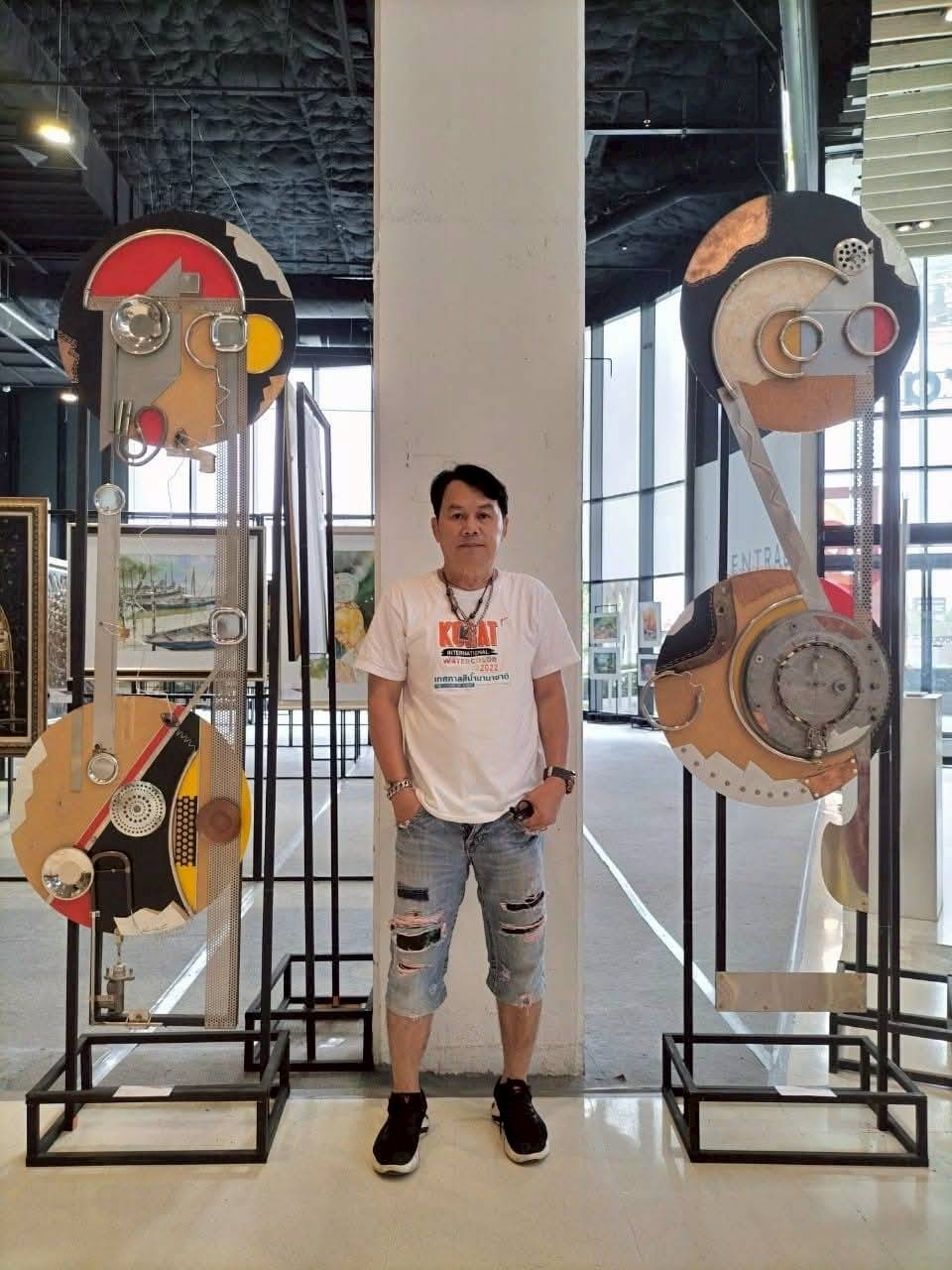 สุเมธ  สิงหวรวงศ์